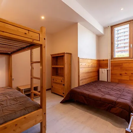 Apartament Shamrock 2b *